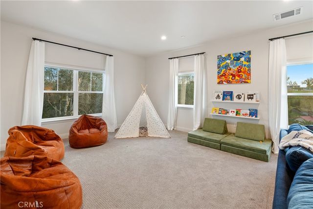 621 Jackson Drive, Paso Robles, CA 93446