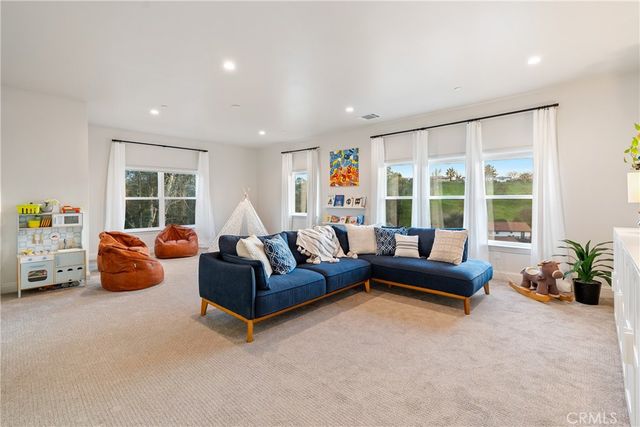 621 Jackson Drive, Paso Robles, CA 93446