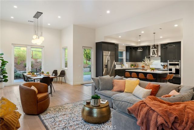 621 Jackson Drive, Paso Robles, CA 93446