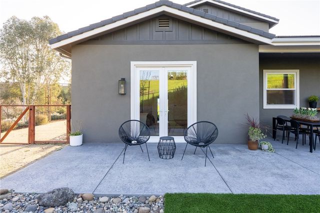 621 Jackson Drive, Paso Robles, CA 93446