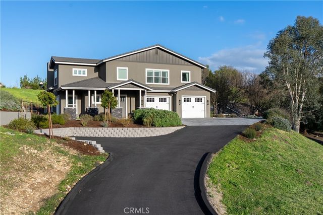 621 Jackson Drive, Paso Robles, CA 93446