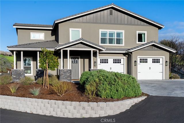 621 Jackson Drive, Paso Robles, CA 93446