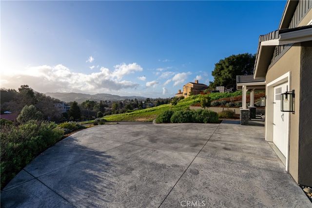 621 Jackson Drive, Paso Robles, CA 93446