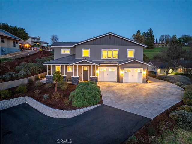 621 Jackson Drive, Paso Robles, CA 93446