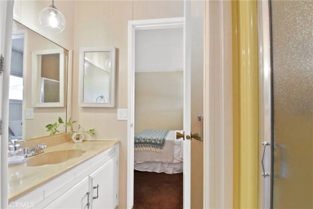 11250 Beach 100, Stanton, CA 90680