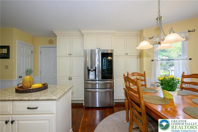 2581 Prince Drive, North Whitehall Twp, PA 18037