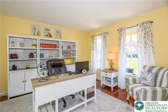 2581 Prince Drive, North Whitehall Twp, PA 18037