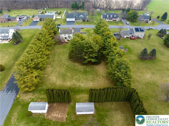 2581 Prince Drive, North Whitehall Twp, PA 18037