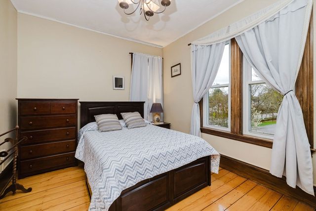 279 Main St, Bridgewater, MA 02324