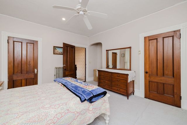 279 Main St, Bridgewater, MA 02324