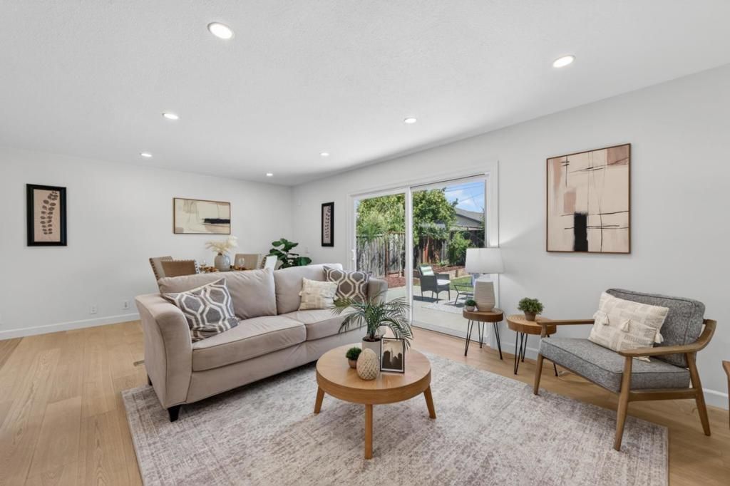 Image 13 of property listing at 1434 Myrtle Avenue, San Jose, CA 95118