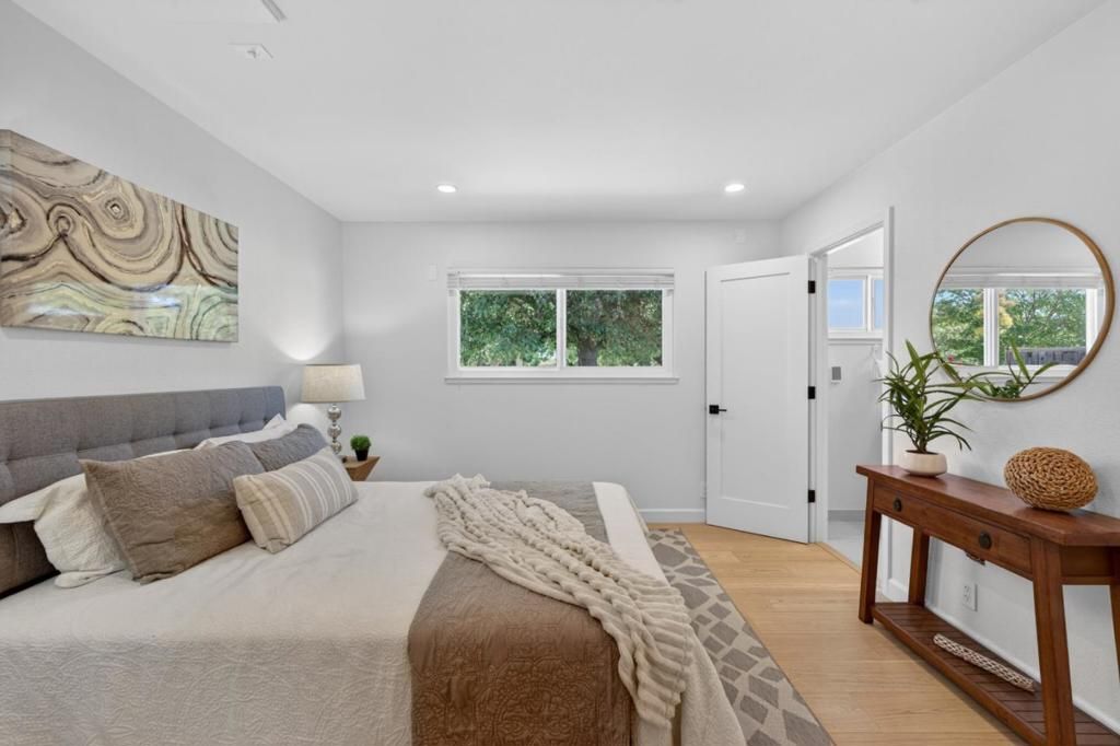 Image 25 of property listing at 1434 Myrtle Avenue, San Jose, CA 95118