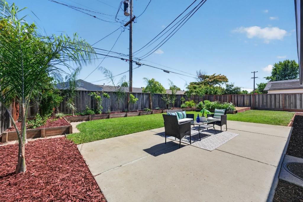 Image 32 of property listing at 1434 Myrtle Avenue, San Jose, CA 95118