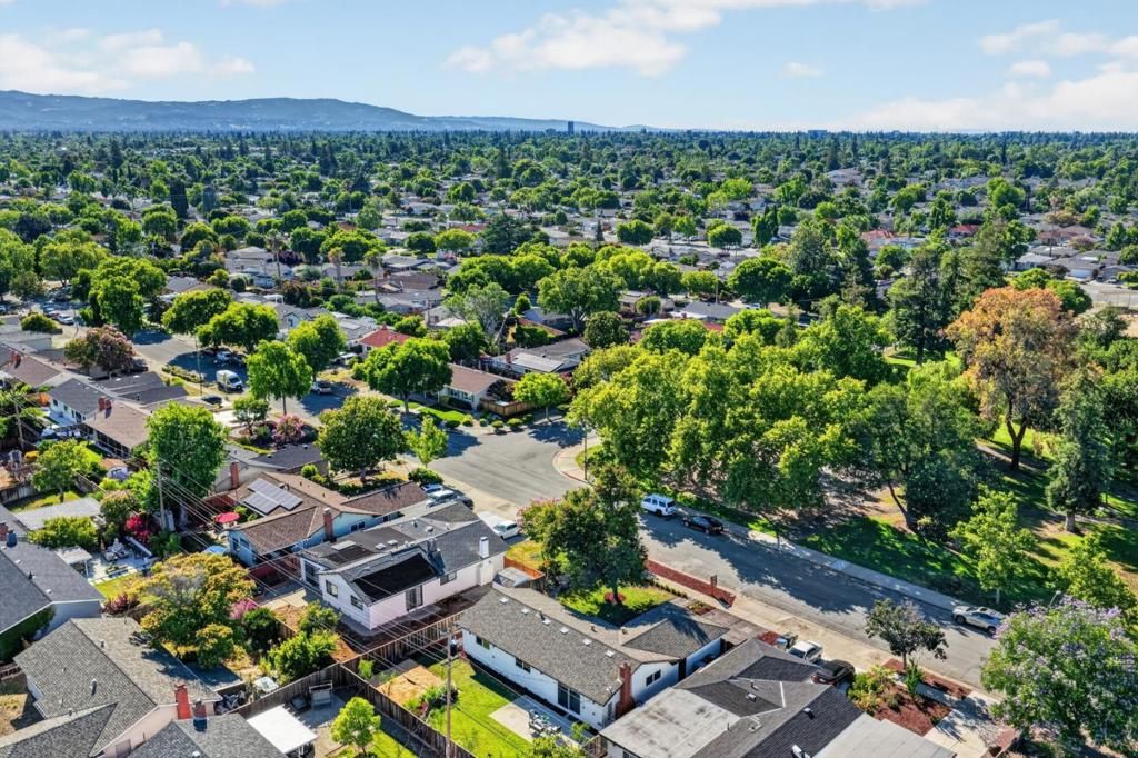 Image 41 of property listing at 1434 Myrtle Avenue, San Jose, CA 95118
