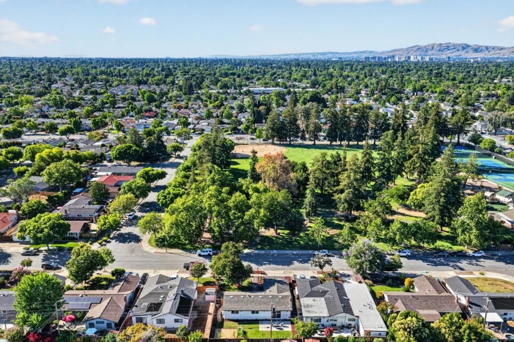 Image 43 of property listing at 1434 Myrtle Avenue, San Jose, CA 95118
