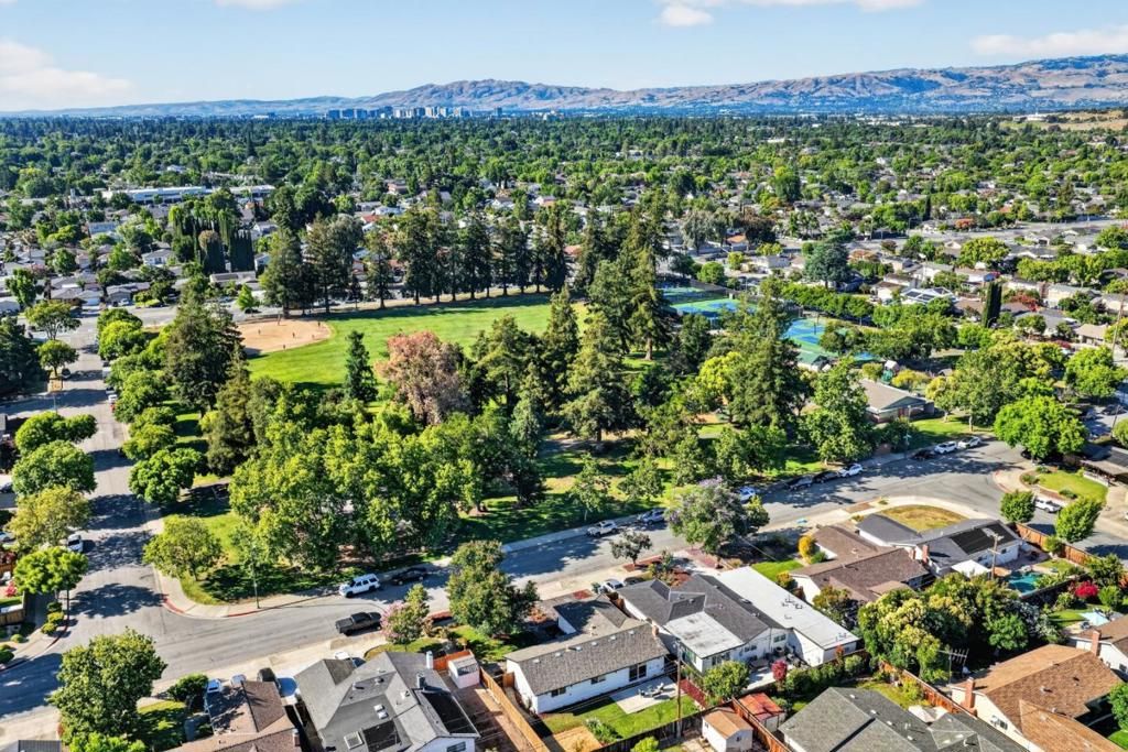 Image 44 of property listing at 1434 Myrtle Avenue, San Jose, CA 95118