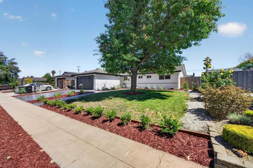 Image 49 of property listing at 1434 Myrtle Avenue, San Jose, CA 95118
