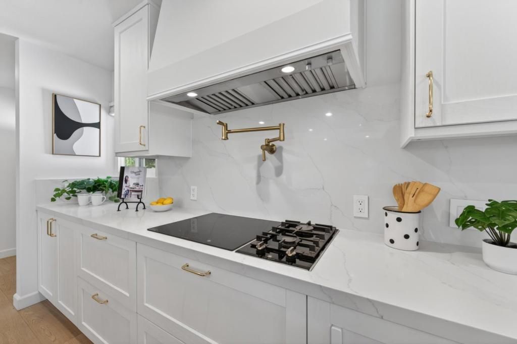 Image 6 of property listing at 1434 Myrtle Avenue, San Jose, CA 95118