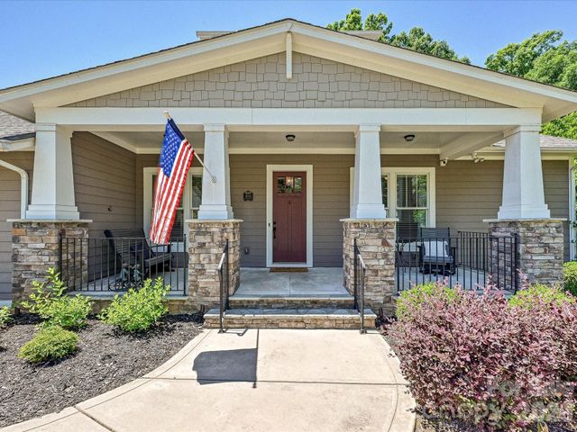 1044 Wessington Manor Lane, Fort Mill, SC 29715