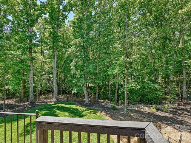 1044 Wessington Manor Lane, Fort Mill, SC 29715