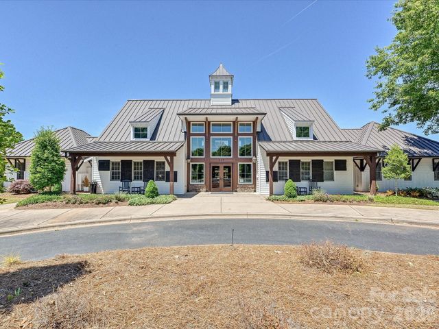 1044 Wessington Manor Lane, Fort Mill, SC 29715