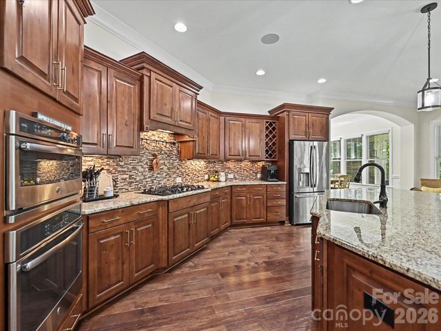 1044 Wessington Manor Lane, Fort Mill, SC 29715