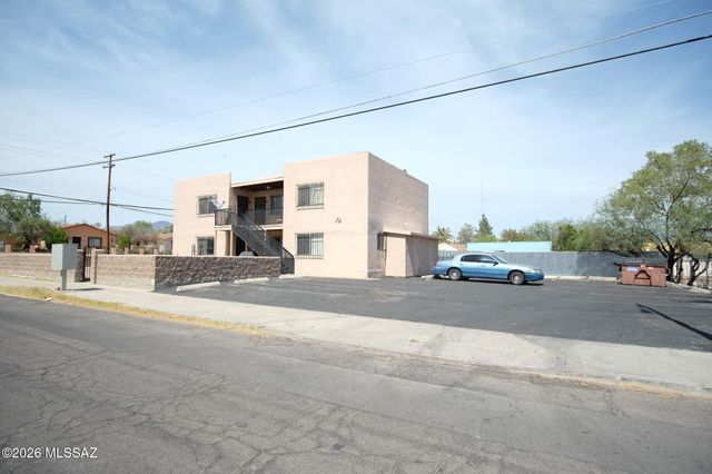 2460 N Balboa Avenue, Tucson, AZ 85705