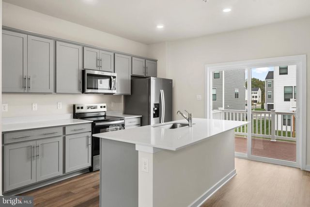 166 SOFT RUSH LN, La Plata, MD 20646