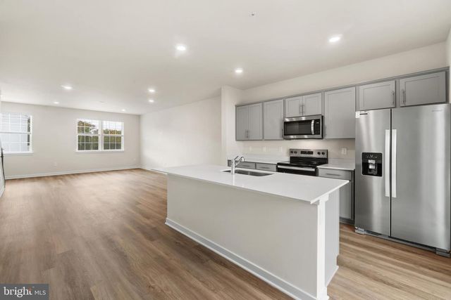 166 SOFT RUSH LN, La Plata, MD 20646