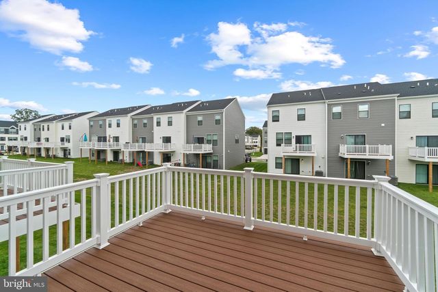 166 SOFT RUSH LN, La Plata, MD 20646