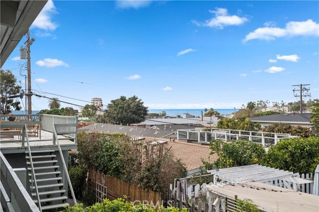 525 Catalina H, Laguna Beach, CA 92651