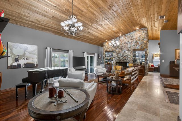 14372 Blackberry Drive, Wellington, FL 33414