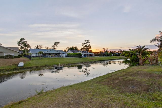 14372 Blackberry Drive, Wellington, FL 33414