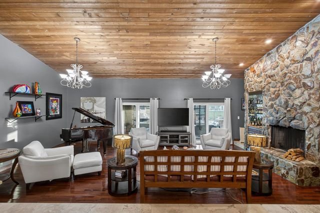 14372 Blackberry Drive, Wellington, FL 33414