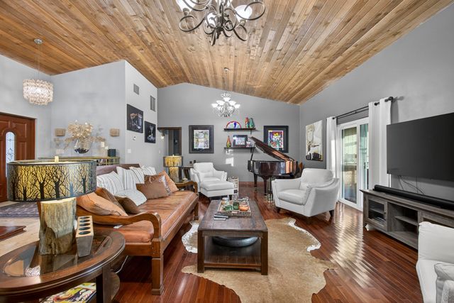 14372 Blackberry Drive, Wellington, FL 33414