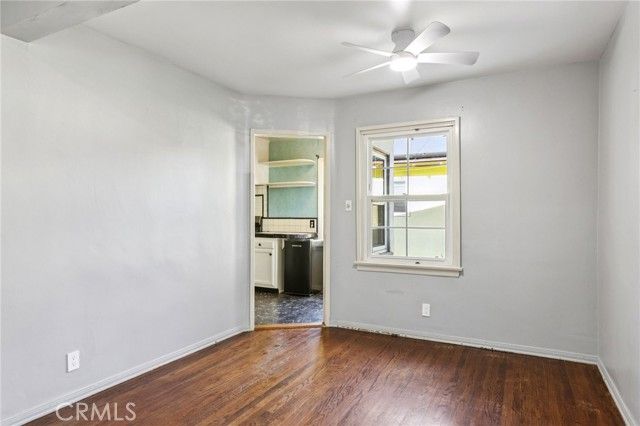 6539 Blucher Avenue, Van Nuys (los Angeles), CA 91406