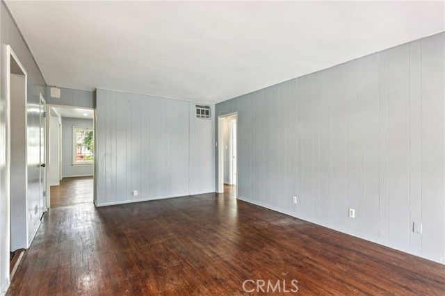 6539 Blucher Avenue, Van Nuys (los Angeles), CA 91406