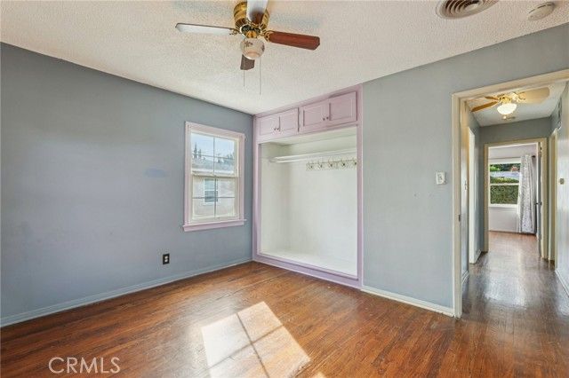 6539 Blucher Avenue, Van Nuys (los Angeles), CA 91406