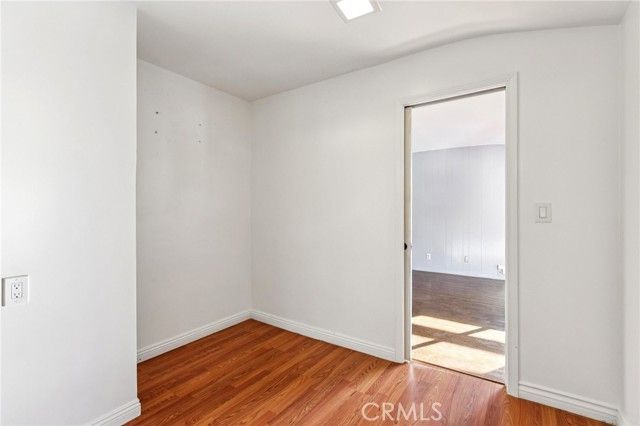 6539 Blucher Avenue, Van Nuys (los Angeles), CA 91406