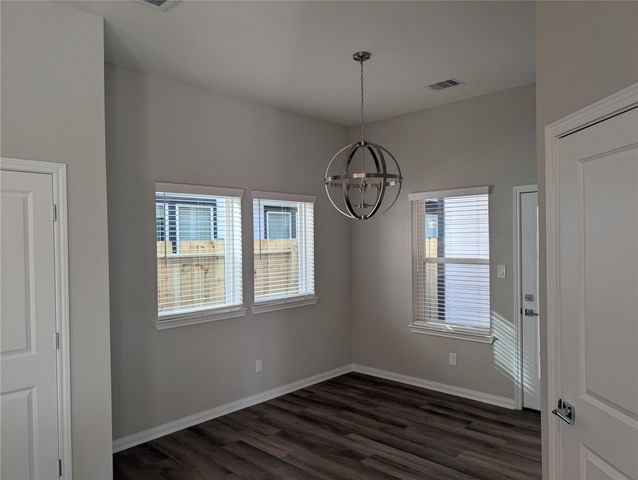 9912 Clark C, Houston, TX 77076