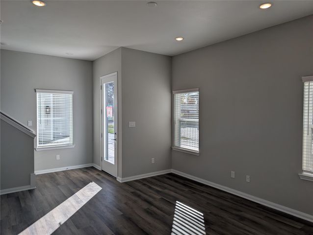 9912 Clark C, Houston, TX 77076