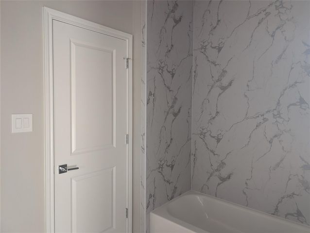 9912 Clark C, Houston, TX 77076