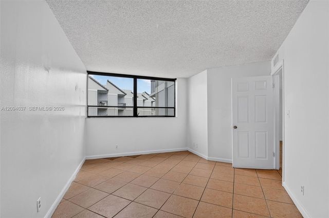 1880 N Congress Avenue 301, West Palm Beach, FL 33401