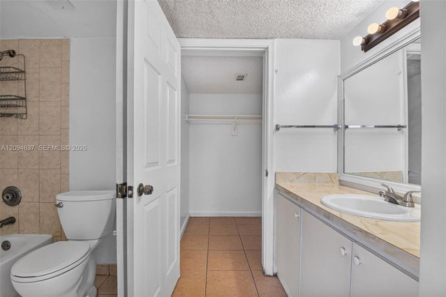 1880 N Congress Avenue 301, West Palm Beach, FL 33401