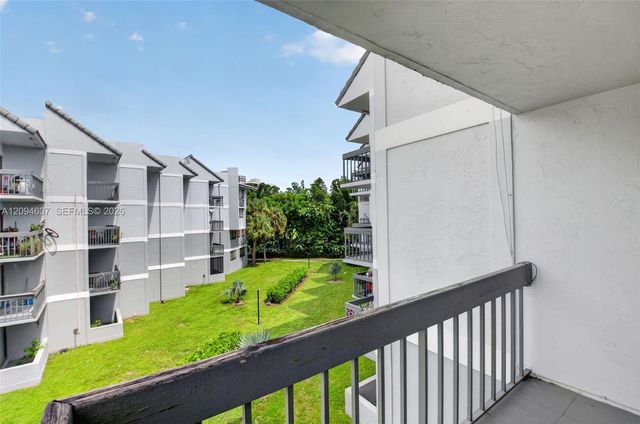 1880 N Congress Avenue 301, West Palm Beach, FL 33401