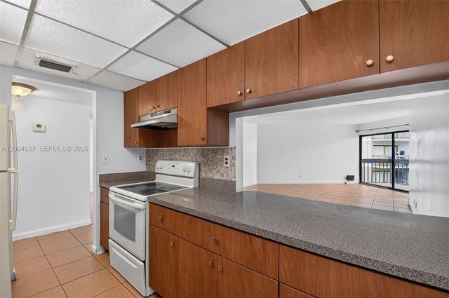 1880 N Congress Avenue 301, West Palm Beach, FL 33401