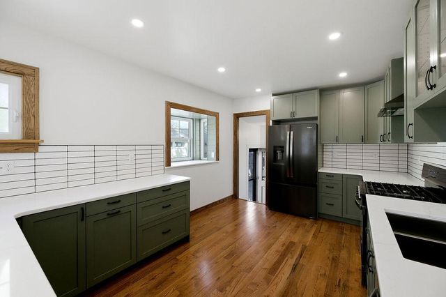 1510 8th Street S, Fargo, ND 58103