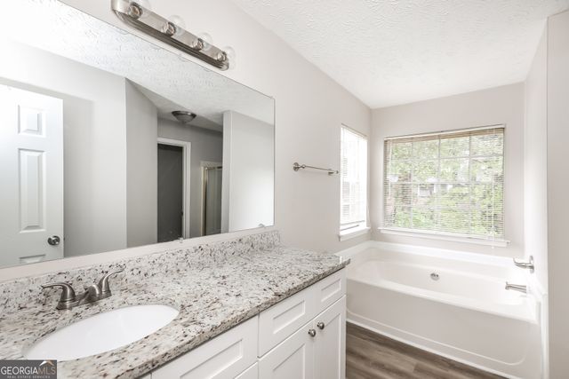 8304 Beechwood Trace, Riverdale, GA 30274