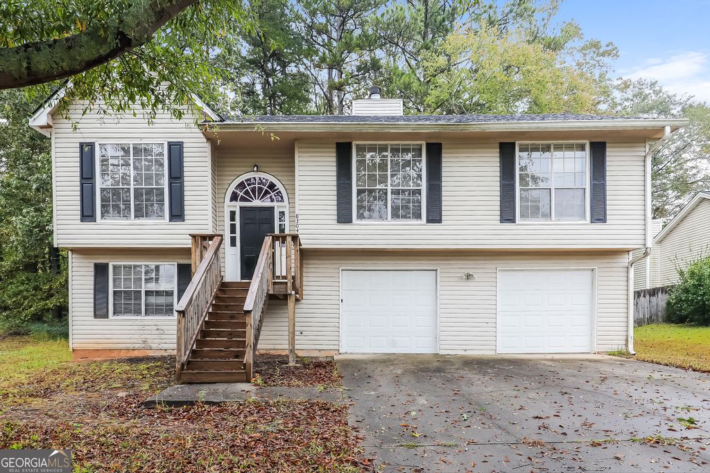 8304 Beechwood Trace, Riverdale, GA 30274
