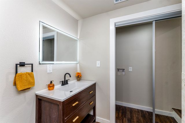 201 Deputy Larry Miller Drive, Granbury, TX 76048